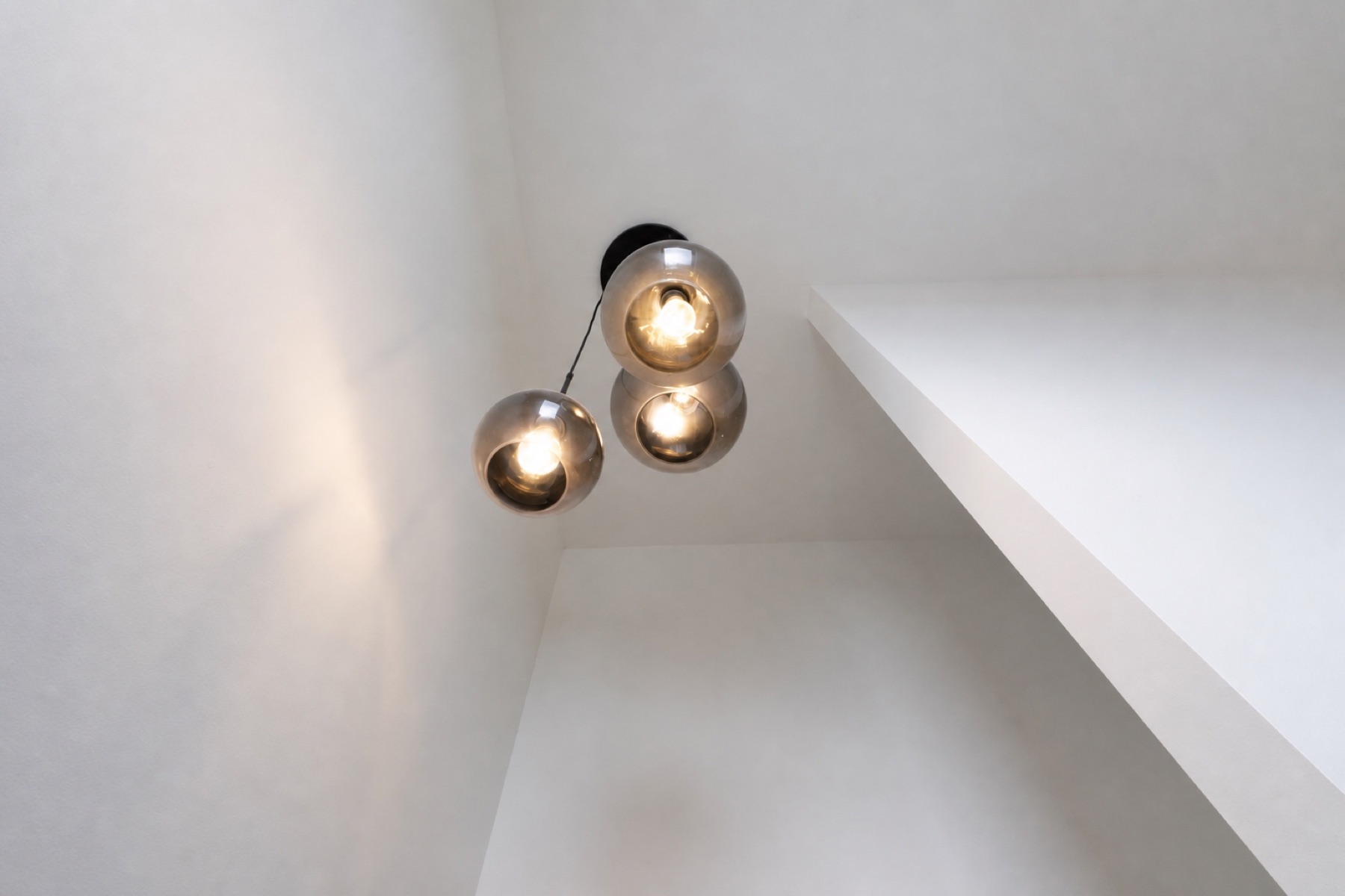Light fixture detail at 18D Pinewood Street, Avondale
