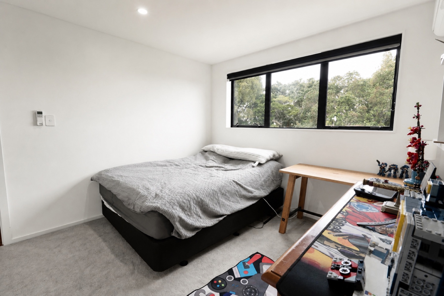 Bedroom and study at 18D Pinewood Street, Avondale